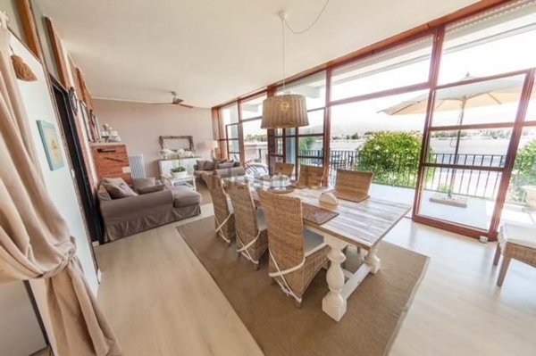 casa indipendente in affitto ad Ameglia in zona Bocca di Magra