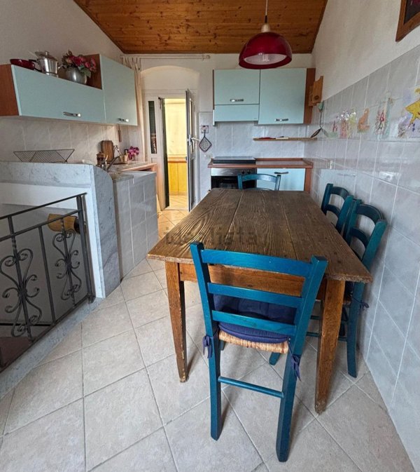 appartamento in affitto ad Ameglia in zona Montemarcello