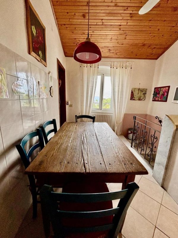 appartamento in affitto ad Ameglia in zona Montemarcello