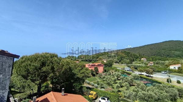 casa indipendente in affitto ad Ameglia in zona Montemarcello