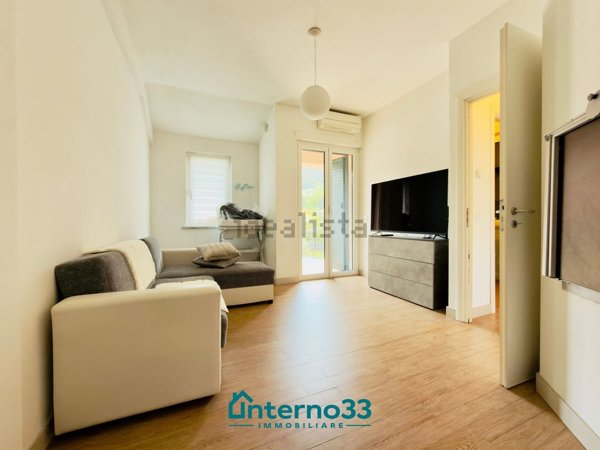 appartamento in affitto ad Ameglia