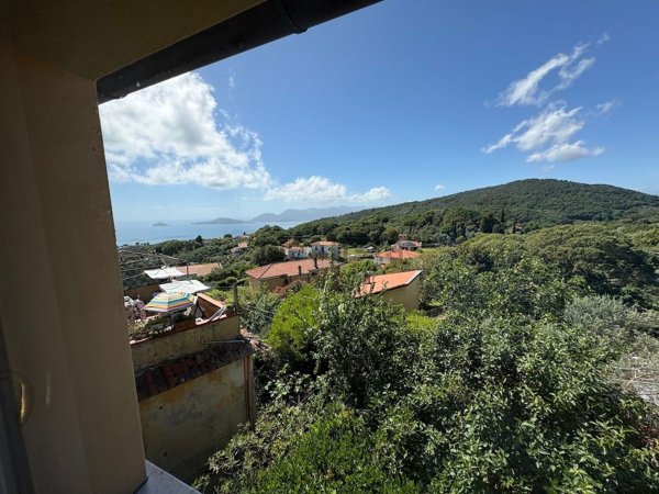 appartamento in affitto ad Ameglia in zona Montemarcello