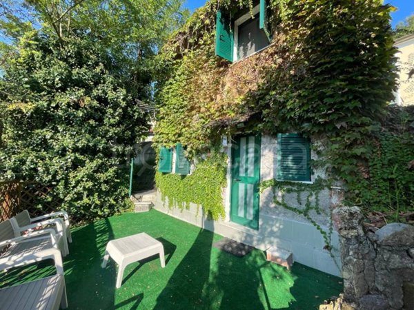 casa indipendente in affitto ad Ameglia