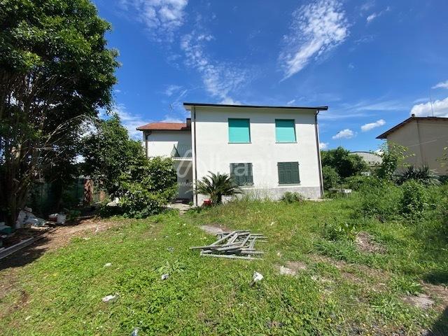 pentavano in affitto ad Arcola