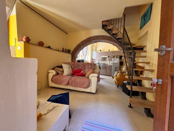 appartamento in affitto ad Arcola in zona Baccano