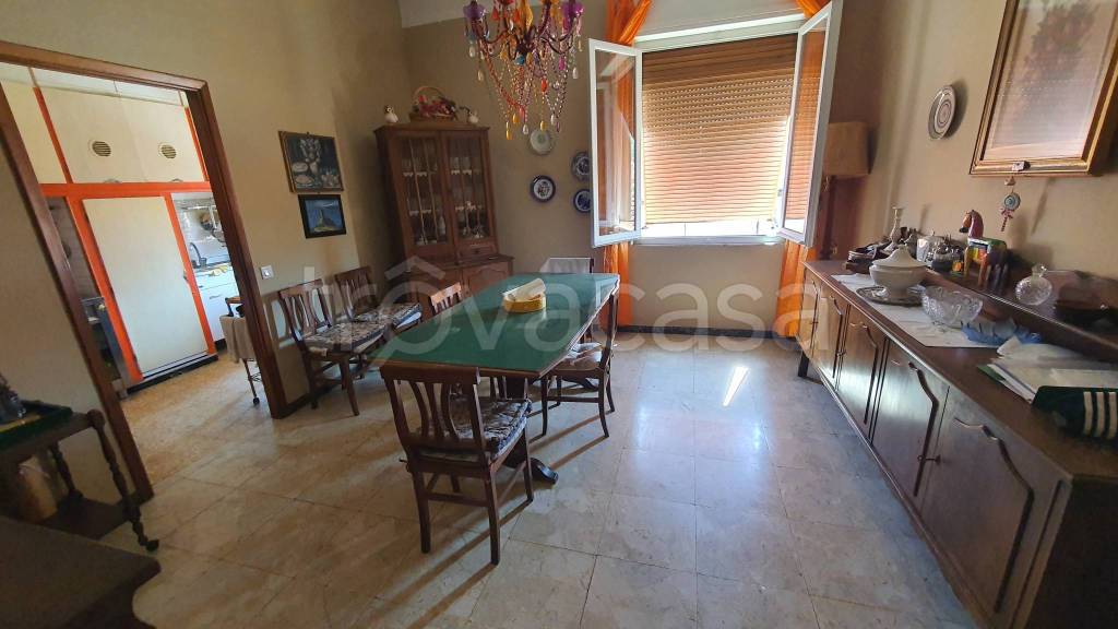 appartamento in affitto ad Arcola in zona Romito Magra