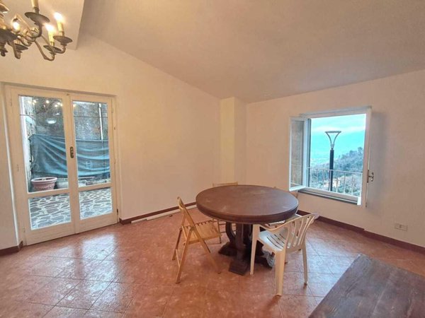 casa indipendente in affitto a Bolano