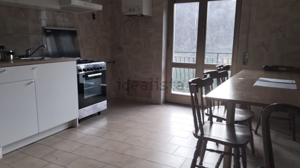 appartamento in affitto a Borghetto di Vara in zona Ripalta