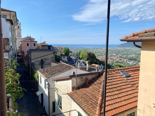 casa semindipendente in affitto a Castelnuovo Magra