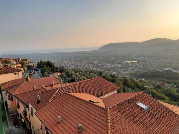 appartamento in affitto a Castelnuovo Magra