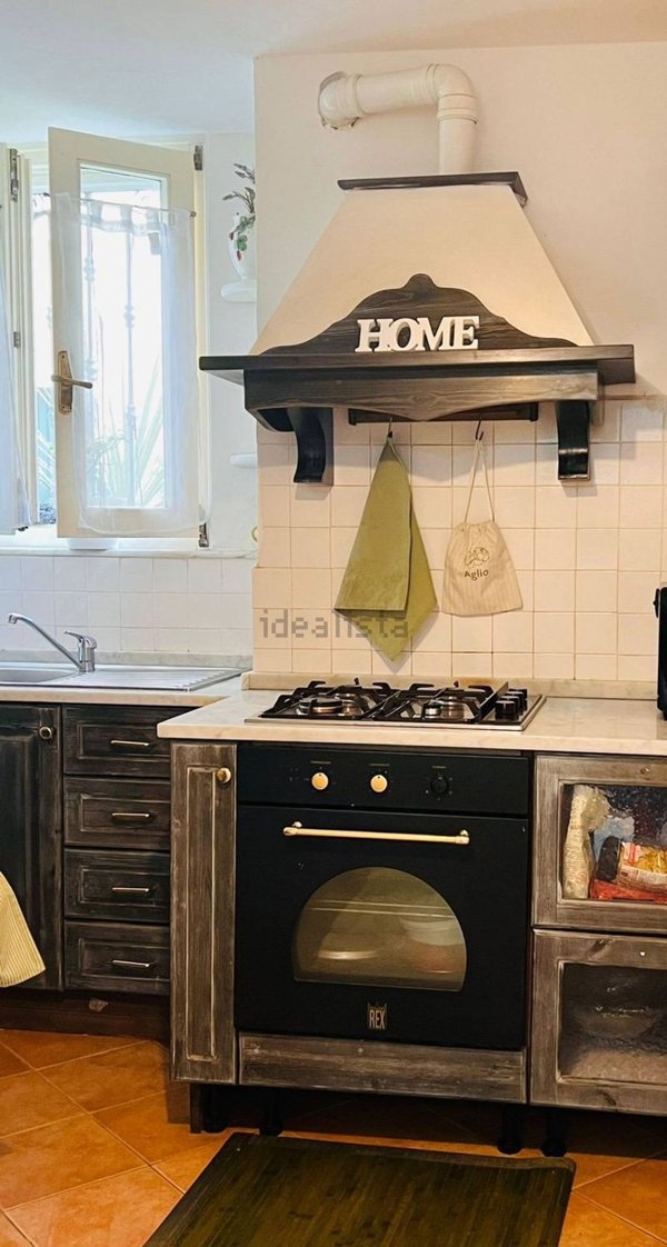 appartamento in affitto a Castelnuovo Magra