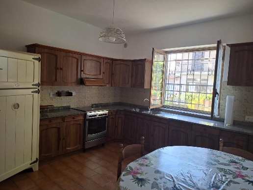 casa indipendente in affitto a Castelnuovo Magra in zona Colombiera