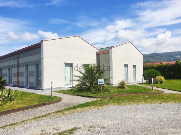 ufficio in affitto a Castelnuovo Magra