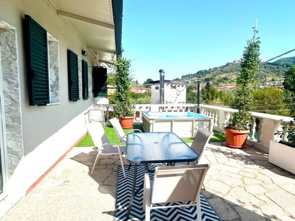 casa indipendente in affitto a Castelnuovo Magra