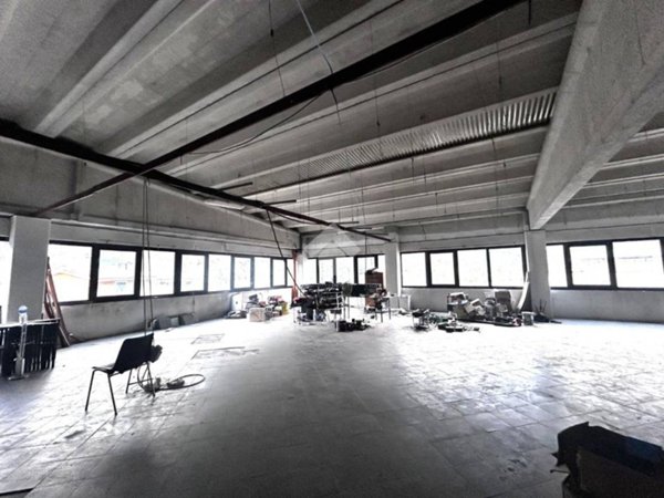 negozio in affitto a Deiva Marina in zona Piazza