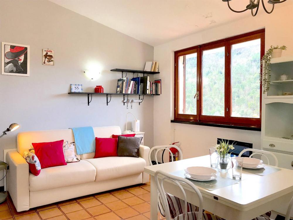 appartamento in affitto a Deiva Marina in zona Piazza