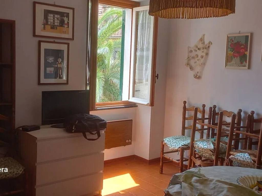 appartamento in affitto a Deiva Marina in zona Piazza