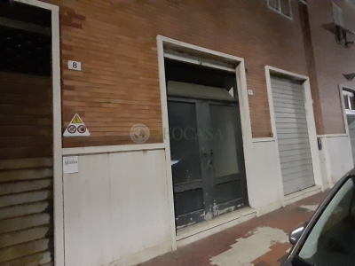 locale di sgombero in affitto a La Spezia in zona Centro Storico