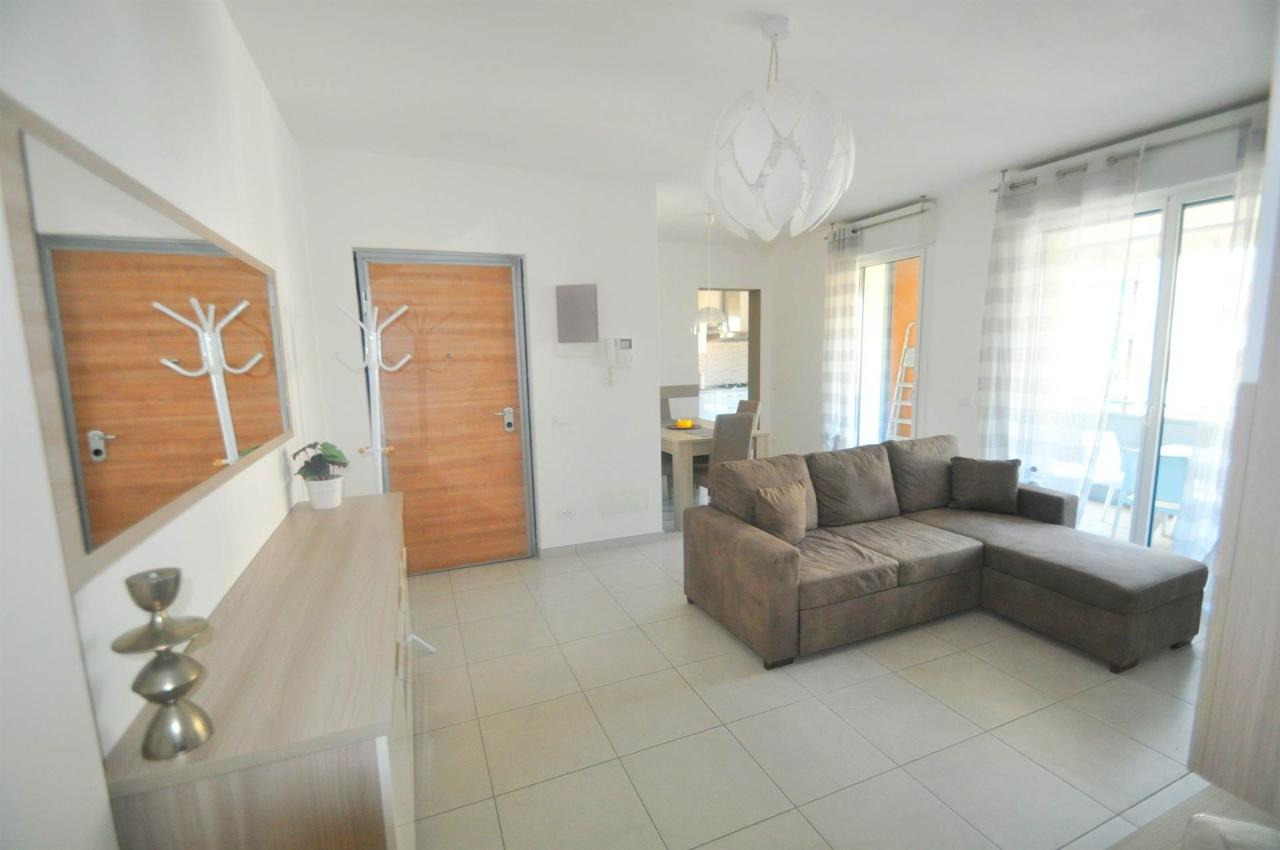 appartamento in affitto a La Spezia in zona Canaletto / Buonviaggio / Migliarina