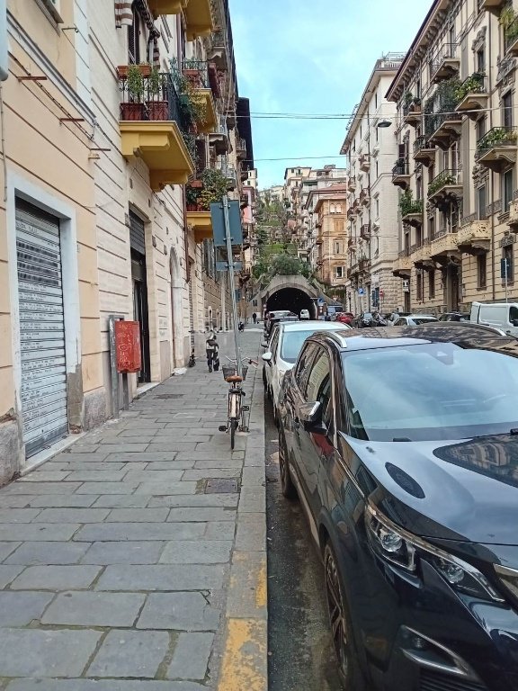 locale commerciale in affitto a La Spezia in zona Centro Storico