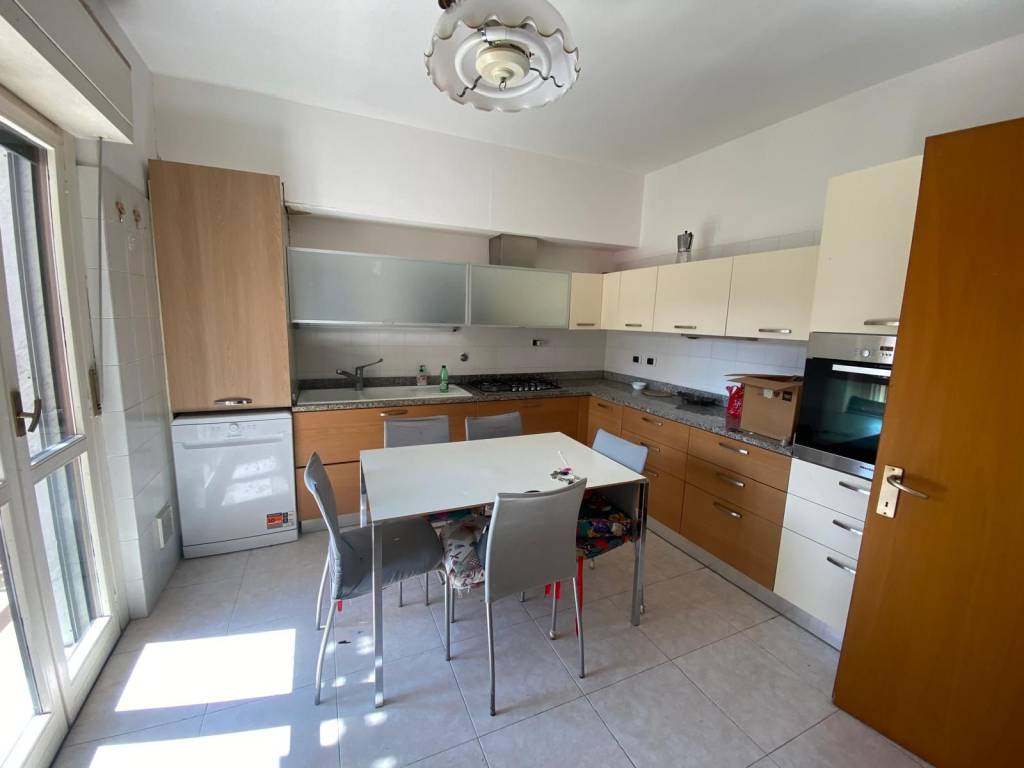 appartamento in affitto a La Spezia in zona Canaletto / Buonviaggio / Migliarina