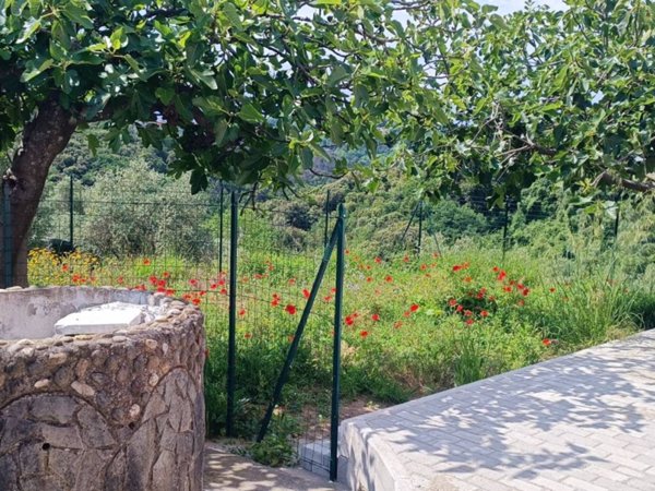 casa indipendente in affitto a La Spezia in zona Fossamastra