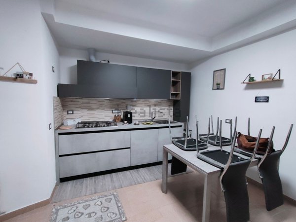 appartamento in affitto a La Spezia in zona Canaletto / Buonviaggio / Migliarina