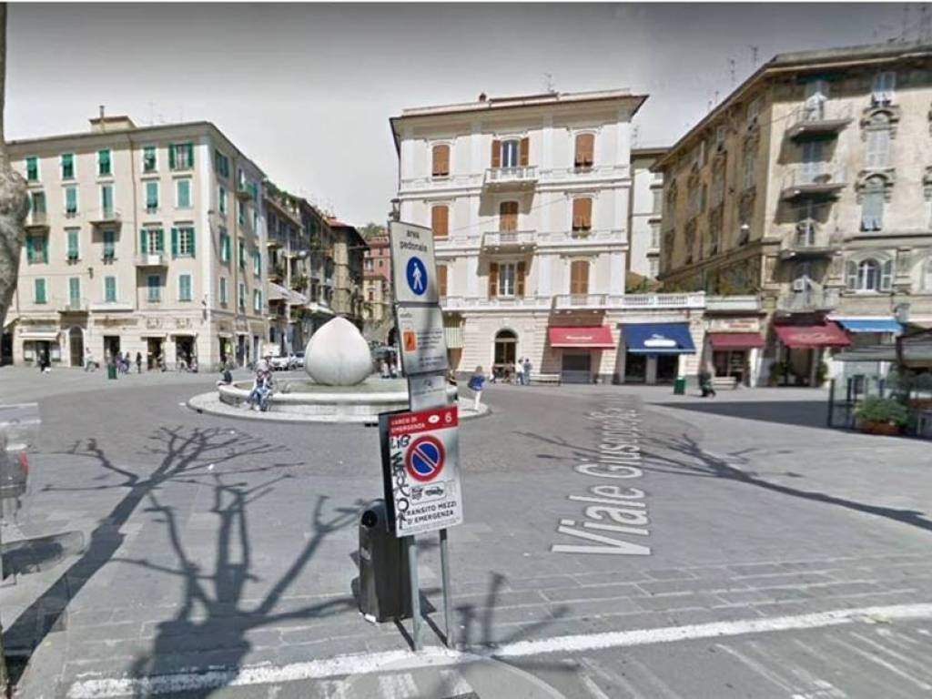 appartamento in affitto a La Spezia in zona Centro Storico