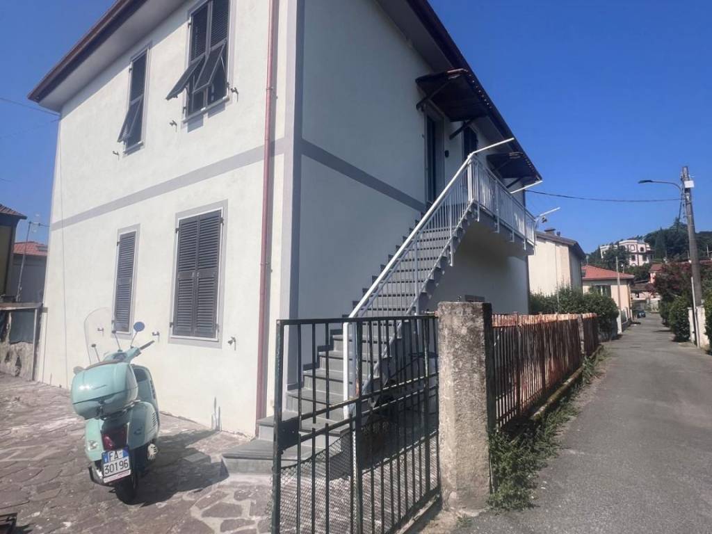 appartamento in affitto a La Spezia in zona Valdellora