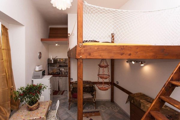 appartamento in affitto a La Spezia in zona Canaletto / Buonviaggio / Migliarina