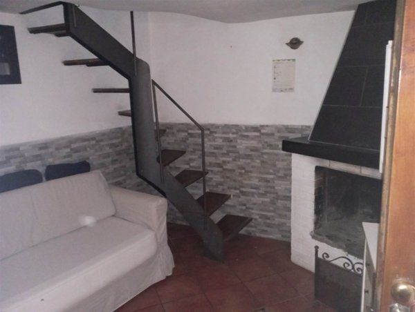 casa indipendente in affitto a La Spezia in zona Biassa