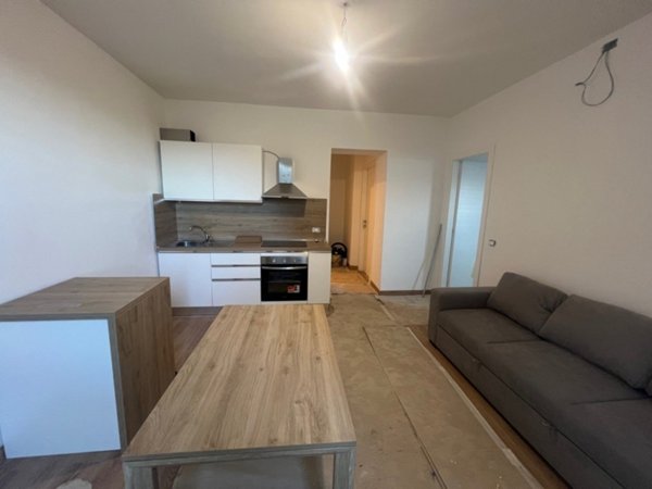 appartamento in affitto a La Spezia in zona Canaletto / Buonviaggio / Migliarina