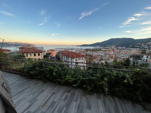 appartamento in affitto a La Spezia