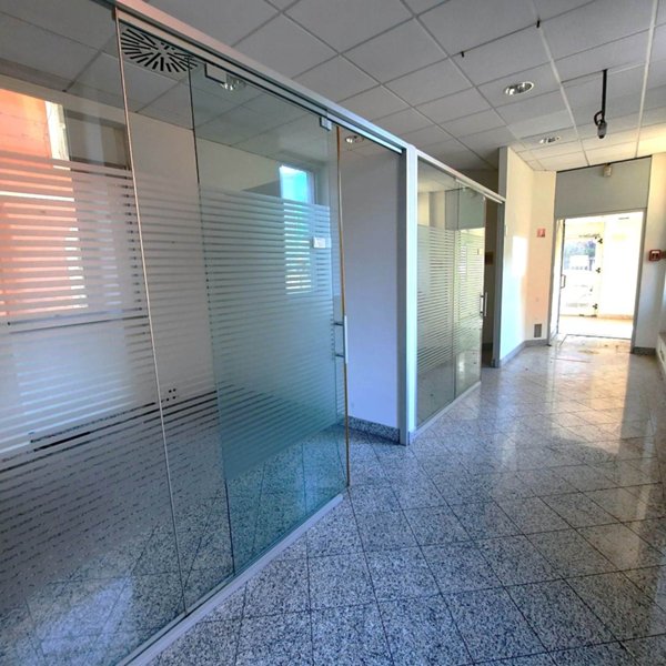 negozio in affitto a La Spezia in zona Canaletto / Buonviaggio / Migliarina