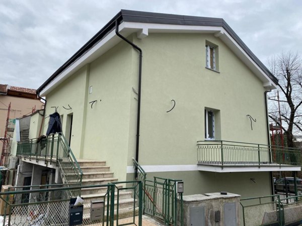 appartamento in affitto a La Spezia in zona Canaletto / Buonviaggio / Migliarina