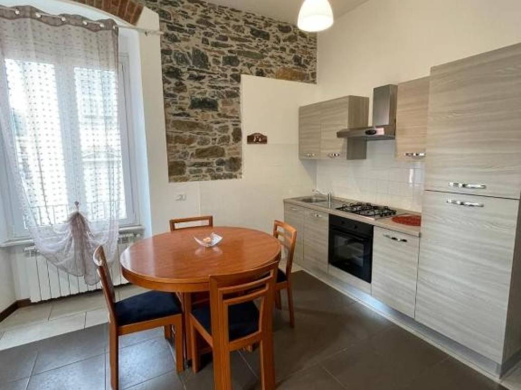 appartamento in affitto a La Spezia