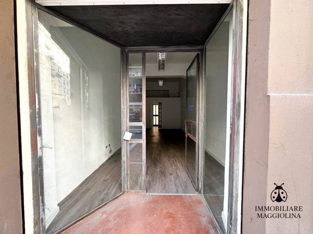 negozio in affitto a La Spezia in zona Valdellora