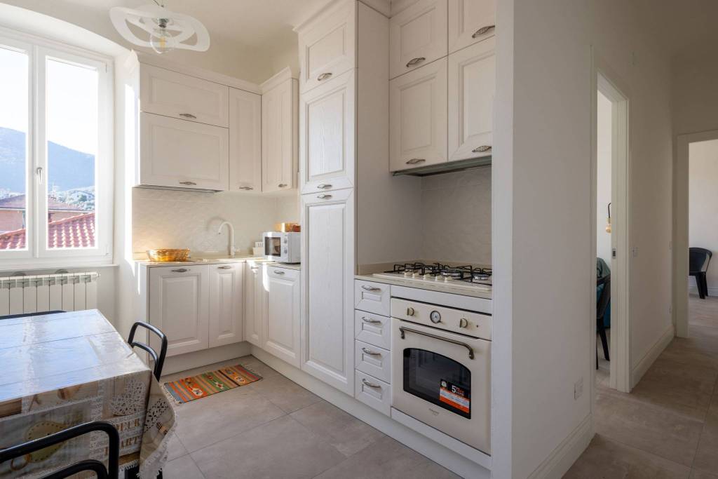 appartamento in affitto a La Spezia in zona Chiappa