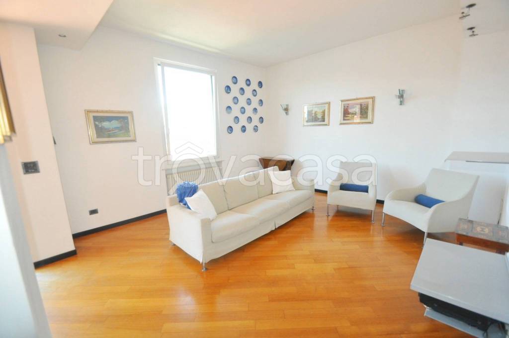 appartamento in affitto a La Spezia