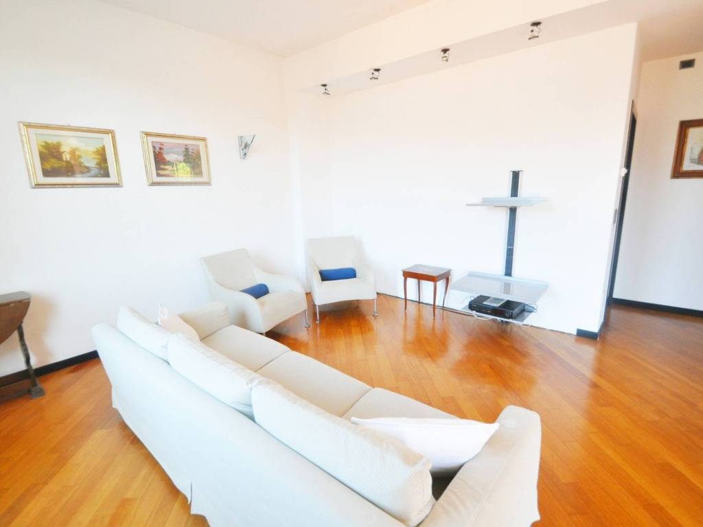 appartamento in affitto a La Spezia