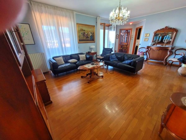 appartamento in affitto a La Spezia