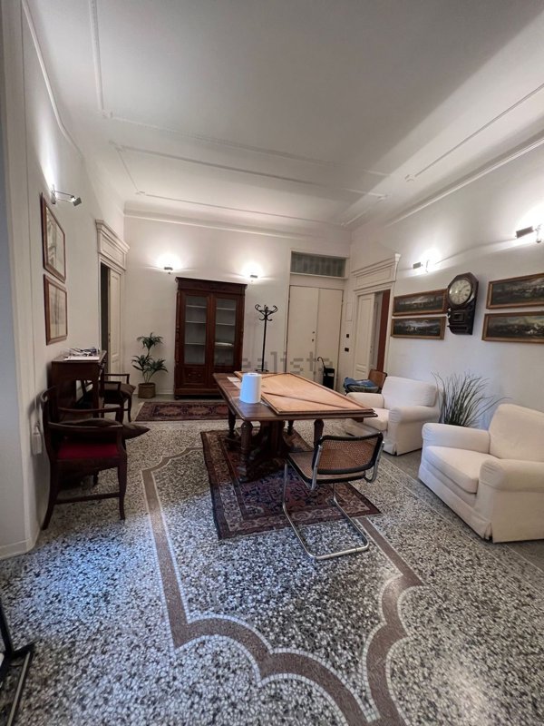 appartamento in affitto a La Spezia in zona Centro Storico