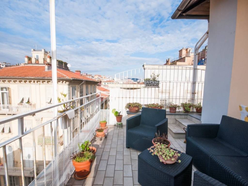 appartamento in affitto a La Spezia in zona Centro Storico