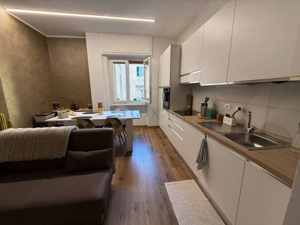 appartamento in affitto a La Spezia in zona Chiappa