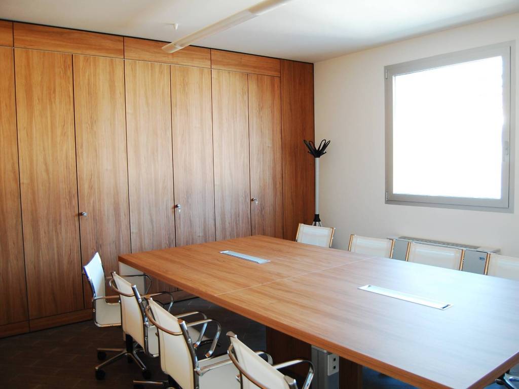 ufficio in affitto a La Spezia in zona Canaletto / Buonviaggio / Migliarina