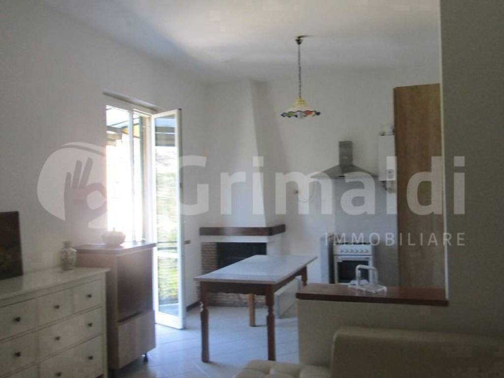 appartamento in affitto a La Spezia in zona Canaletto / Buonviaggio / Migliarina