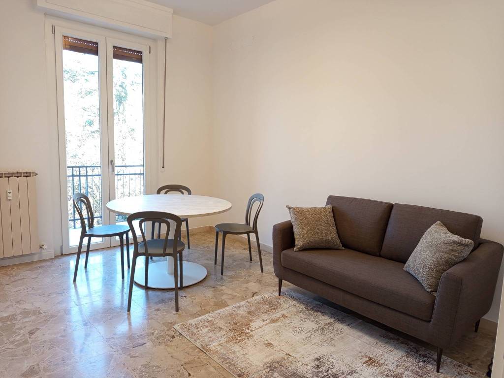 appartamento in affitto a La Spezia in zona Canaletto / Buonviaggio / Migliarina