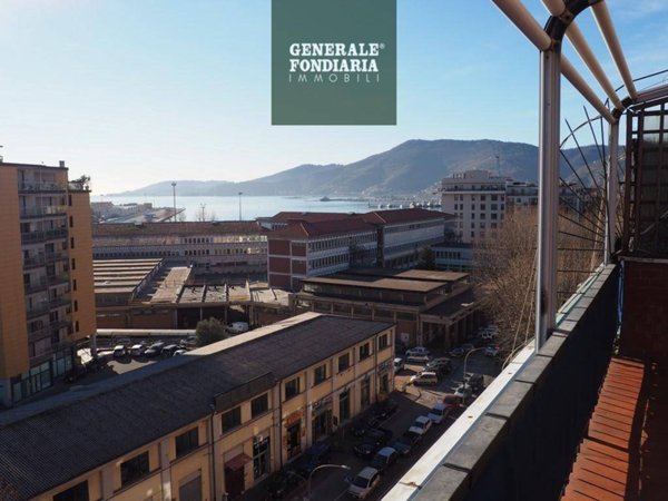 appartamento in affitto a La Spezia in zona Centro Storico