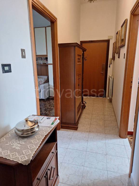 appartamento in affitto a La Spezia in zona Canaletto / Buonviaggio / Migliarina