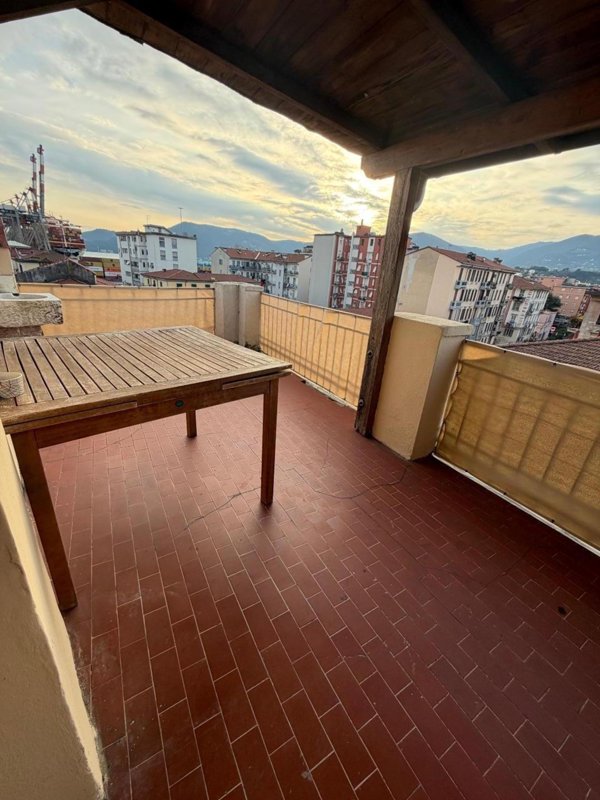 appartamento in affitto a La Spezia in zona Canaletto / Buonviaggio / Migliarina